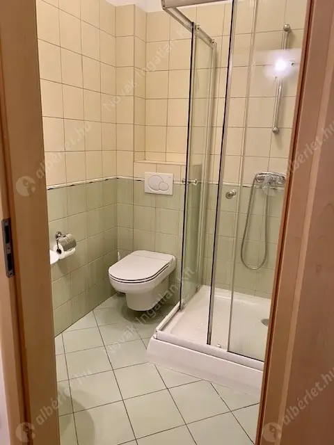 Kiadó albérlet 450000 Ft/hó áron: Budapest, XIV. kerület  Öv utca. Mérete: 120 nm, 5 szobás | Alberlet.hu - 6588916