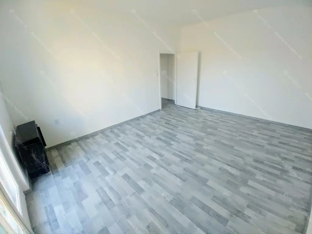 Kiadó albérlet 170000 Ft/hó áron: Budapest, XIV. kerület  Padlizsán utca. Mérete: 39 nm, 1 szobás | Alberlet.hu - 6694021