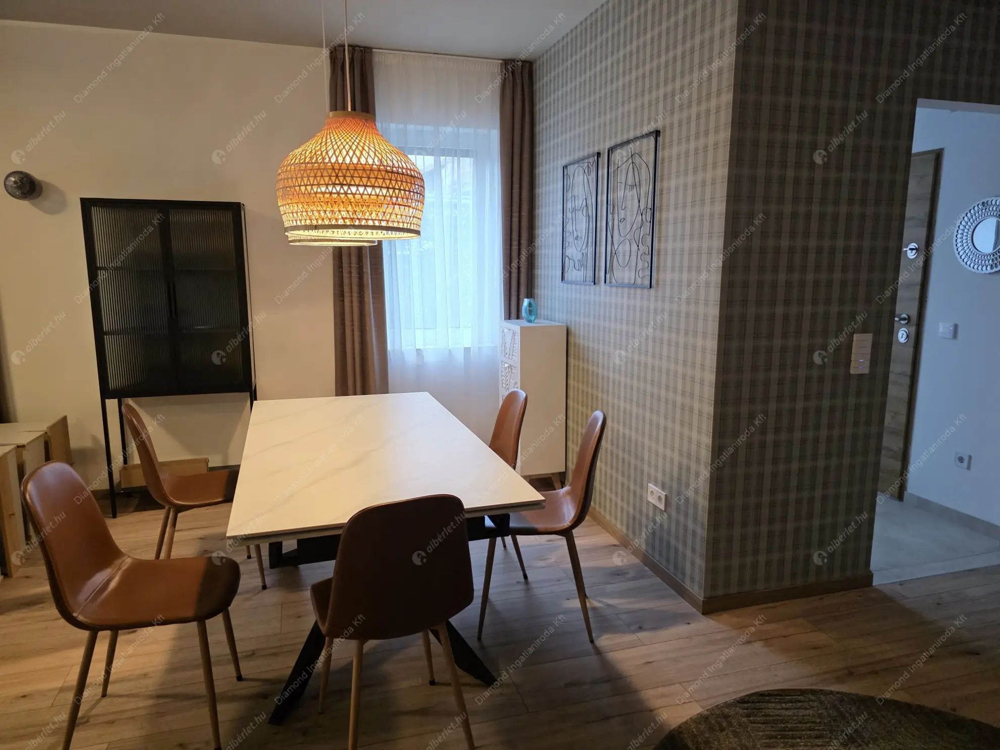 Kiadó albérlet 500000 Ft/hó áron: Budapest, XIV. kerület  Paskál utca. Mérete: 125 nm, 4 szobás | Alberlet.hu - 6585181