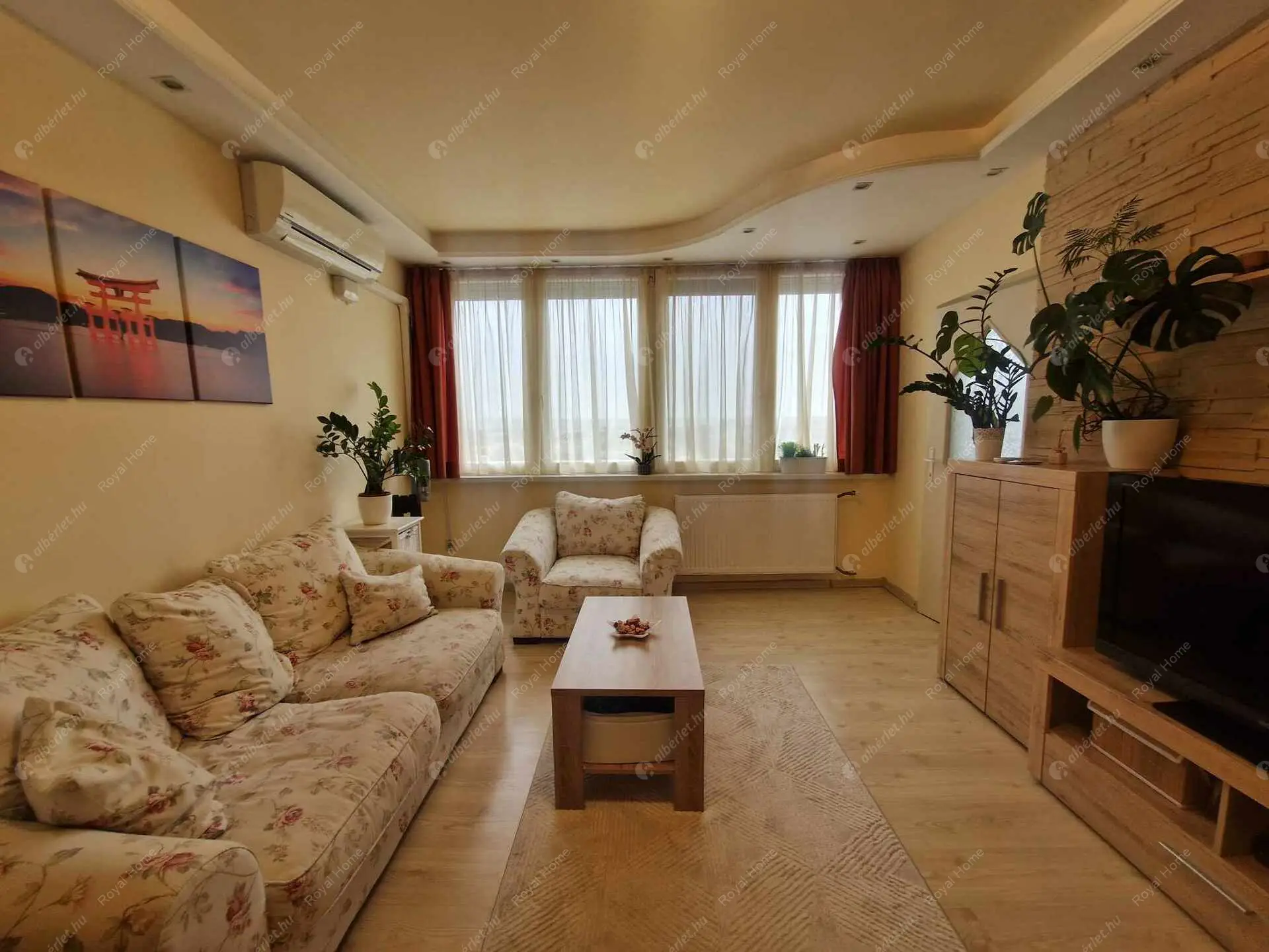 Kiadó albérlet 230000 Ft/hó áron: Budapest, XIV. kerület  Pillangó park. Mérete: 37 nm, 1 szobás | Alberlet.hu - 6426712