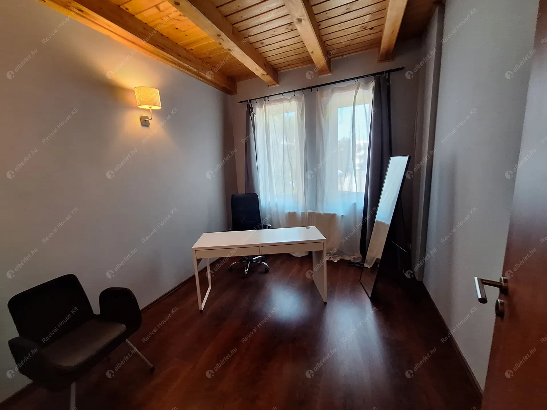 Kiadó albérlet 600000 Ft/hó áron: Budapest, XIV. kerület  Pitvar utca. Mérete: 180 nm, 4 szobás | Alberlet.hu - 6541536