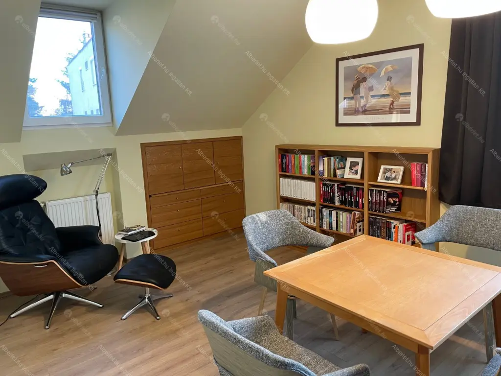 Kiadó albérlet 400000 Ft/hó áron: Budapest, XIV. kerület  Rákos tér. Mérete: 91 nm, 3 szobás | Alberlet.hu - 6645964