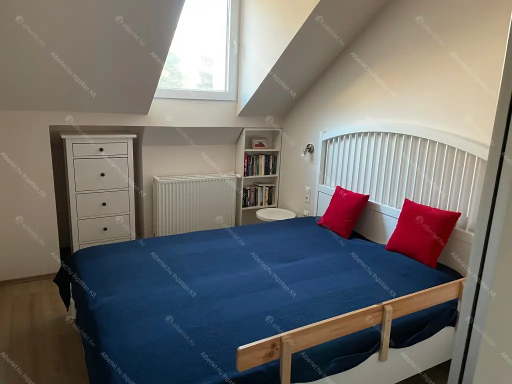 Kiadó albérlet 400000 Ft/hó áron: Budapest, XIV. kerület  Rákos tér. Mérete: 91 nm, 3 szobás | Alberlet.hu - 6645971