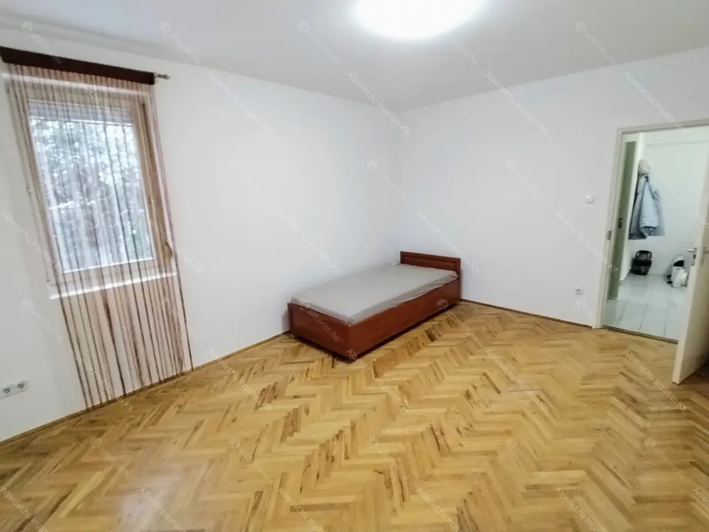 Kiadó albérlet 279000 Ft/hó áron: Budapest, XIV. kerület  Ráskay Lea utca. Mérete: 69 nm, 2 szobás | Alberlet.hu - 6640809