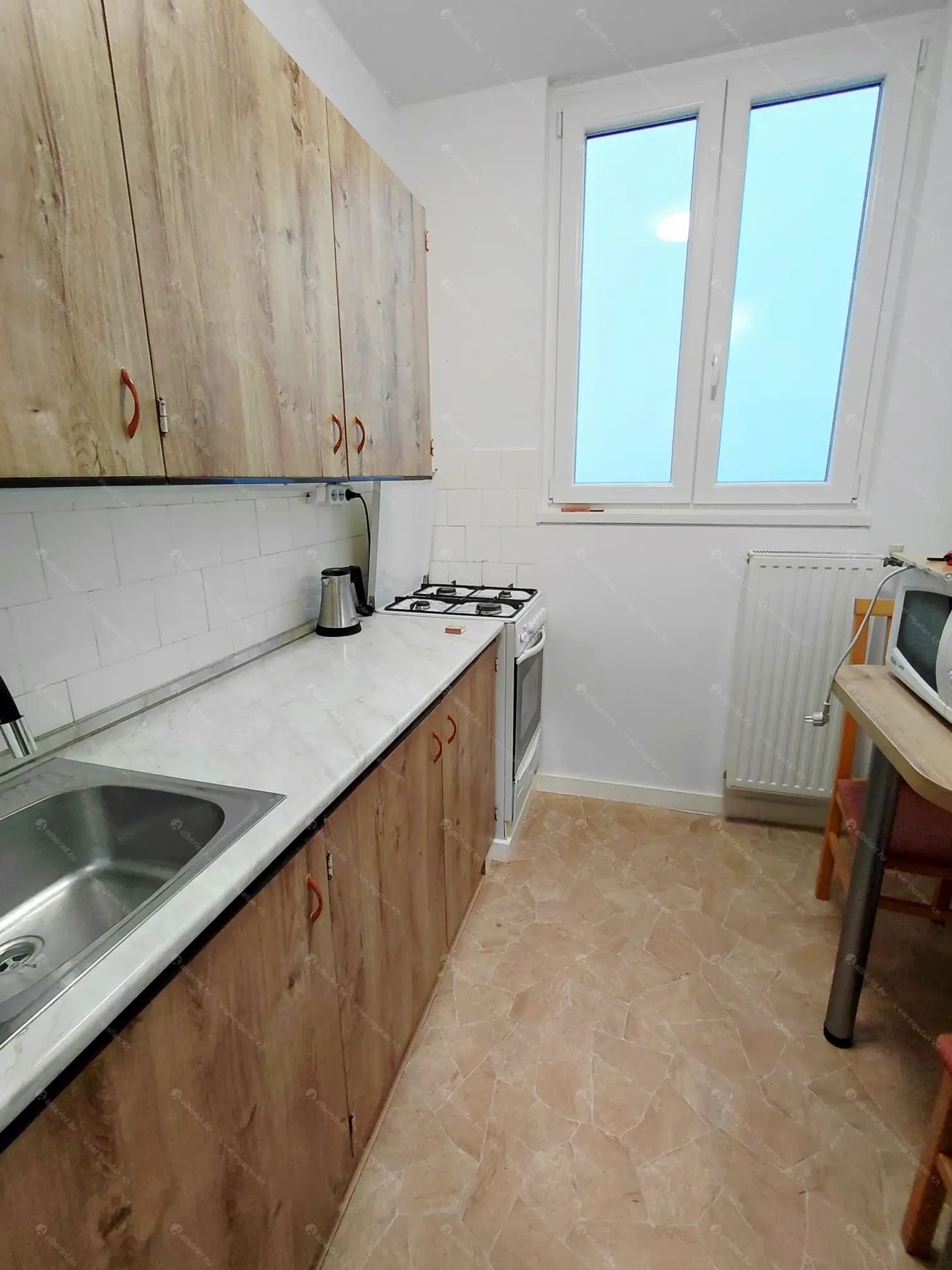 Kiadó albérlet 290000 Ft/hó áron: Budapest, XIV. kerület  Róna park. Mérete: 67 nm, 3 szobás | Alberlet.hu - 6611745