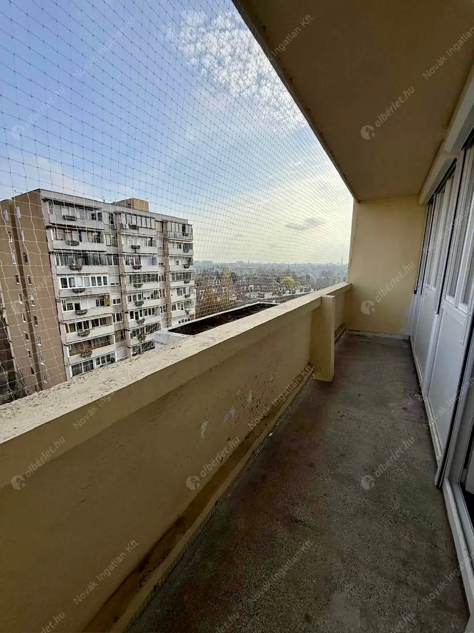 Kiadó albérlet 290000 Ft/hó áron: Budapest, XIV. kerület  Róna park. Mérete: 67 nm, 3 szobás | Alberlet.hu - 6620603