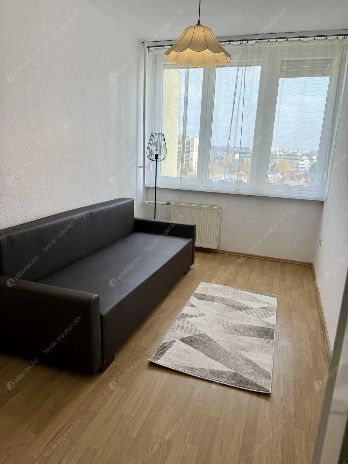 Kiadó albérlet 290000 Ft/hó áron: Budapest, XIV. kerület  Róna park. Mérete: 67 nm, 3 szobás | Alberlet.hu - 6620605