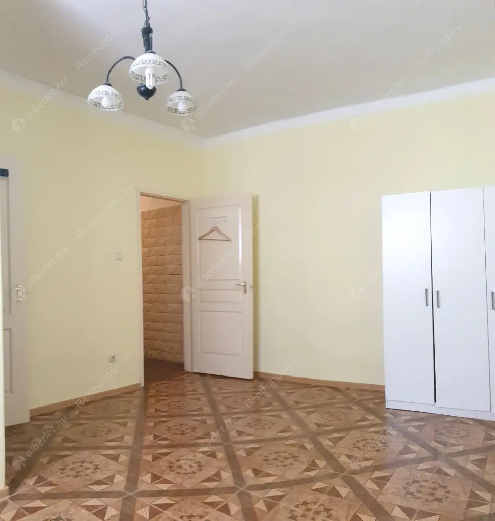 Kiadó albérlet 150000 Ft/hó áron: Budapest, XIV. kerület  Róna utca. Mérete: 32 nm, 1 szobás | Alberlet.hu - 5823066