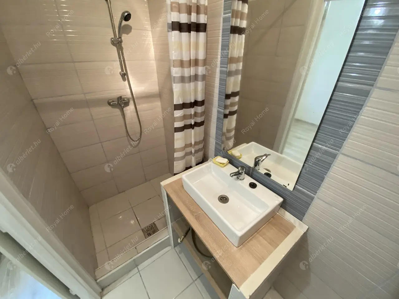 Kiadó albérlet 190000 Ft/hó áron: Budapest, XIV. kerület  Róna utca. Mérete: 36 nm, 1 szobás | Alberlet.hu - 5519073