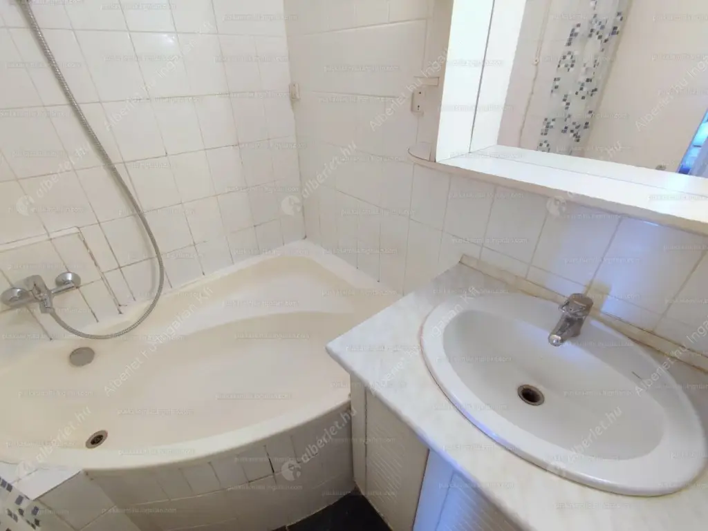 Kiadó albérlet 200000 Ft/hó áron: Budapest, XIV. kerület  Szentmihályi út. Mérete: 56 nm, 1 szobás | Alberlet.hu - 6594402