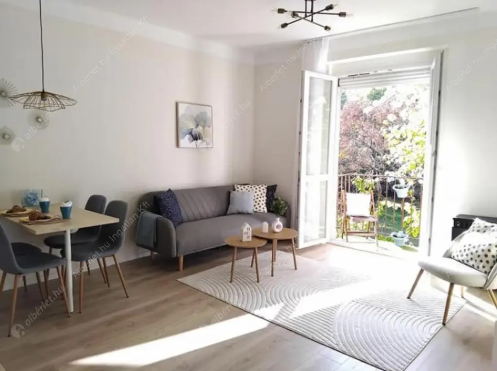 Kiadó albérlet 220000 Ft/hó áron: Budapest, XIV. kerület  Szervián utca. Mérete: 39 nm, 1 szobás | Alberlet.hu - 6613788