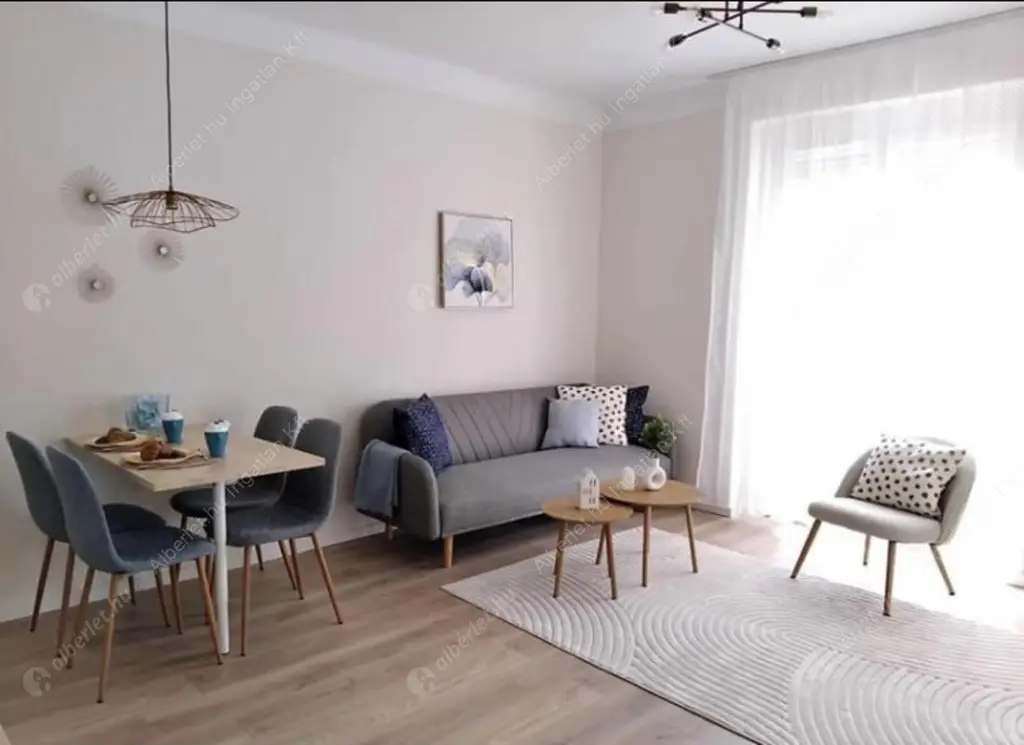 Kiadó albérlet 220000 Ft/hó áron: Budapest, XIV. kerület  Szervián utca. Mérete: 39 nm, 1 szobás | Alberlet.hu - 6613789