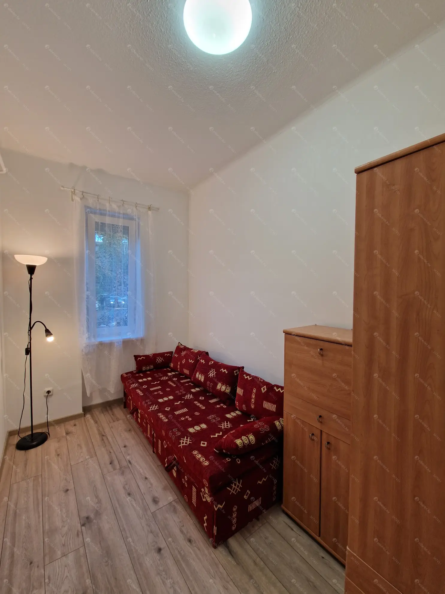 Kiadó albérlet 210000 Ft/hó áron: Budapest, XIV. kerület  Szervián utca. Mérete: 40 nm, 1 szobás | Alberlet.hu - 6560949