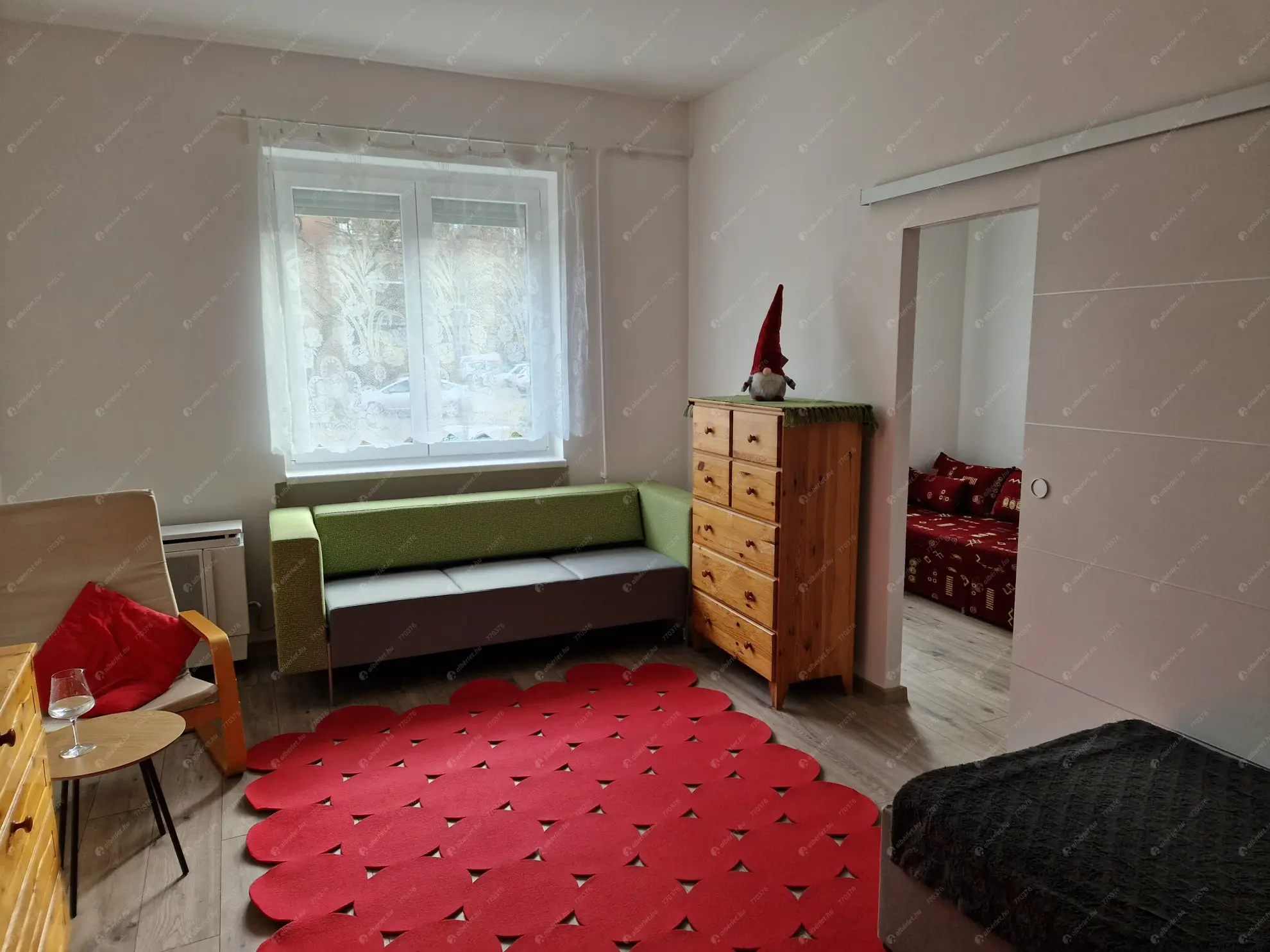 Kiadó albérlet 210000 Ft/hó áron: Budapest, XIV. kerület  Szervián utca. Mérete: 40 nm, 1 szobás | Alberlet.hu - 6598424