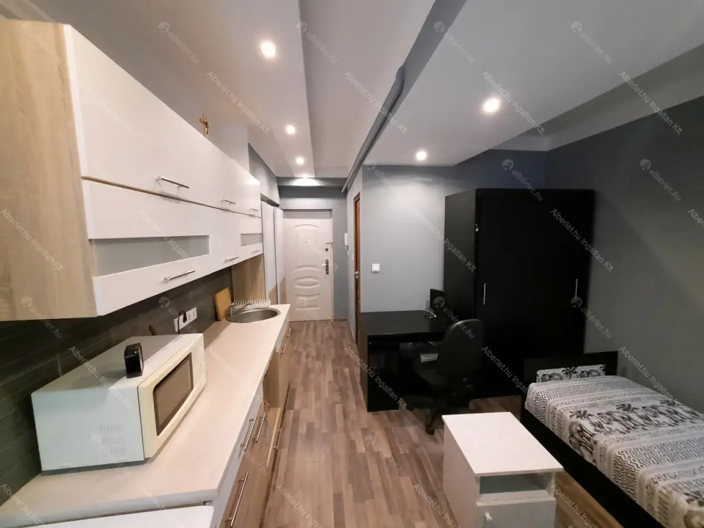 Kiadó albérlet 180000 Ft/hó áron: Budapest, XIV. kerület  Szikszó park. Mérete: 20 nm, 1 szobás | Alberlet.hu - 6680713