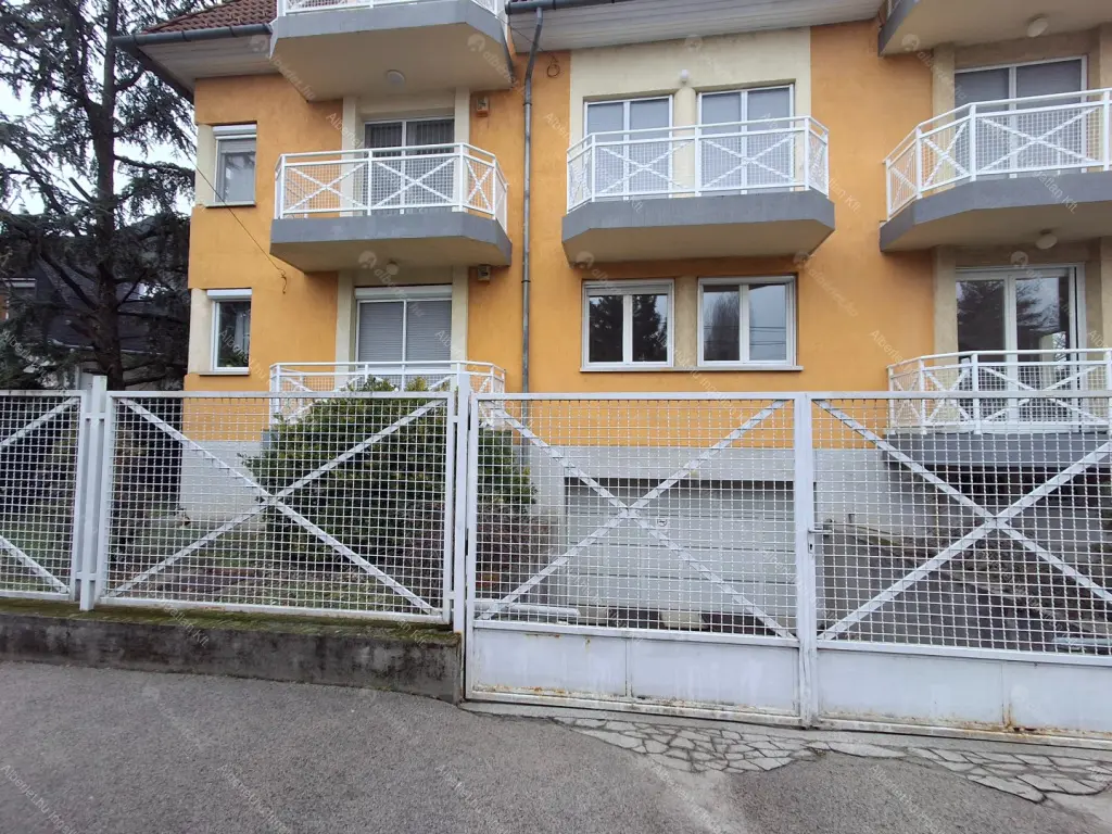 Kiadó albérlet 350000 Ft/hó áron: Budapest, XIV. kerület  Szilágysomlyó utca. Mérete: 78 nm, 3 szobás | Alberlet.hu - 6649352