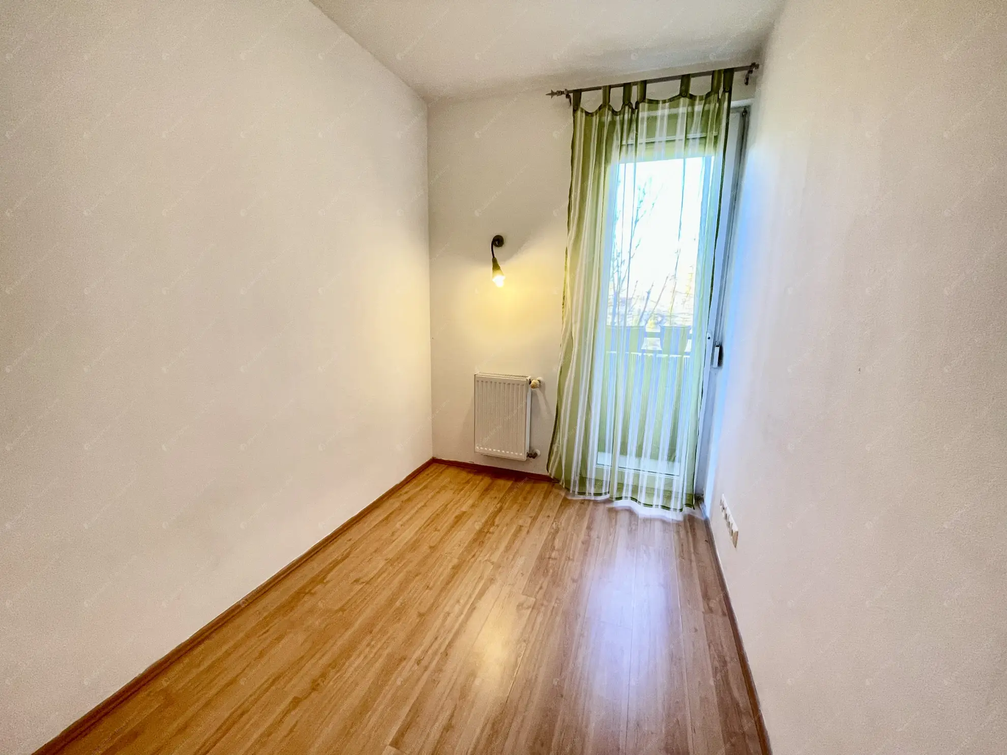 Kiadó albérlet 199000 Ft/hó áron: Budapest, XIV. kerület  Szőnyi út. Mérete: 35 nm, 1 szobás | Alberlet.hu - 6573421