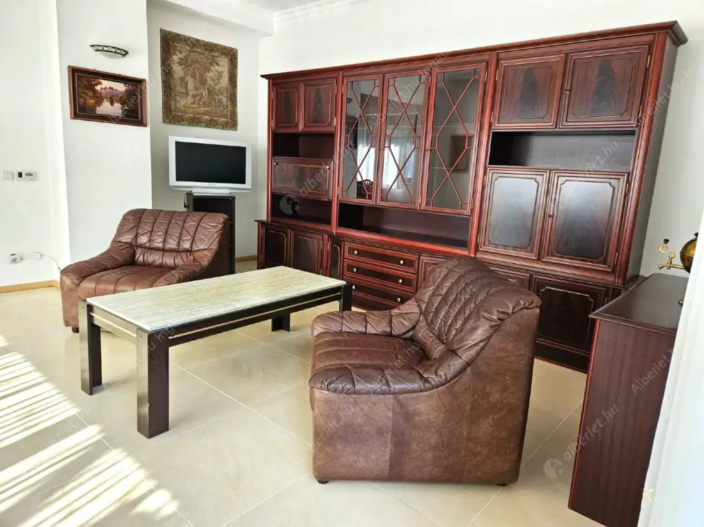 Kiadó albérlet 550000 Ft/hó áron: Budapest, XIV. kerület  Szugló utca. Mérete: 103 nm, 4 szobás | Alberlet.hu - 6571253