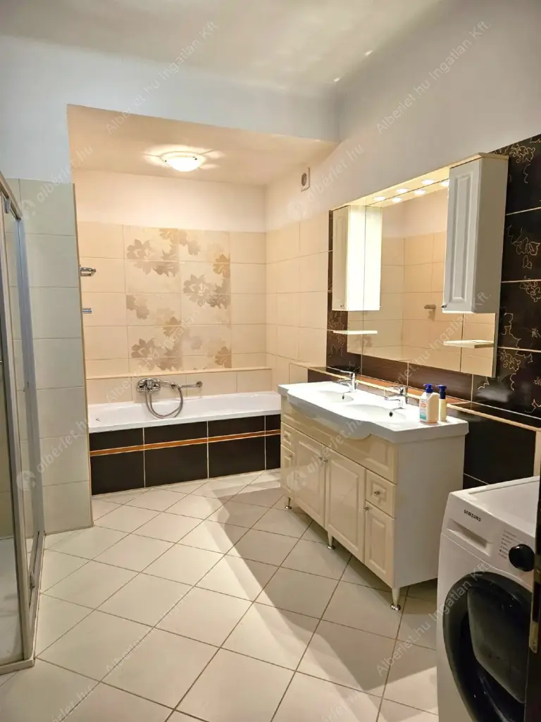 Kiadó albérlet 550000 Ft/hó áron: Budapest, XIV. kerület  Szugló utca. Mérete: 103 nm, 4 szobás | Alberlet.hu - 6571263