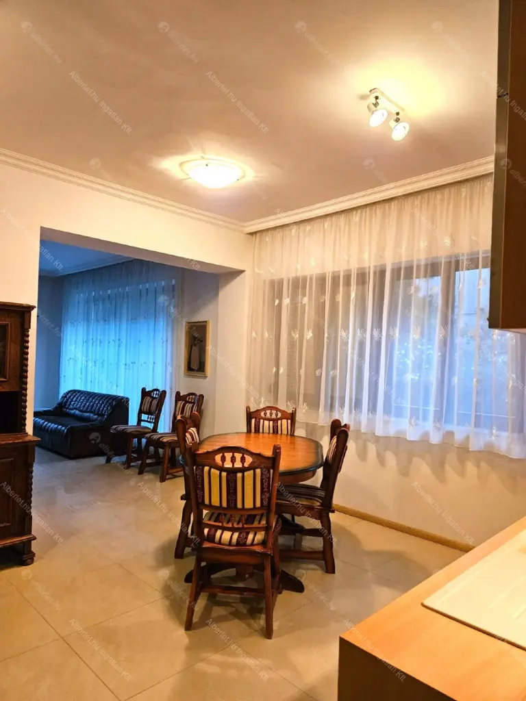 Kiadó albérlet 450000 Ft/hó áron: Budapest, XIV. kerület  Szugló utca. Mérete: 103 nm, 4 szobás | Alberlet.hu - 6663289