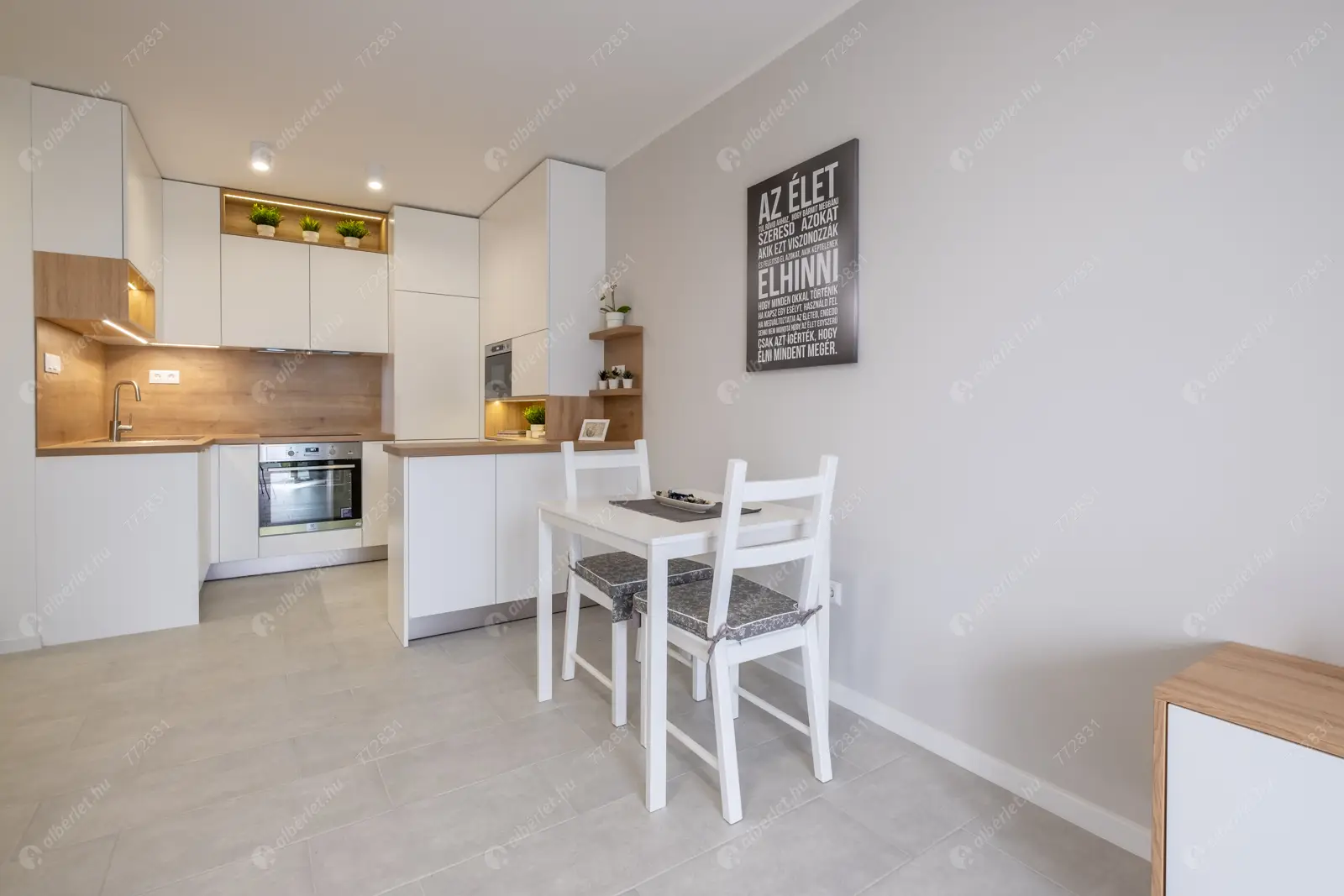 Kiadó albérlet 275000 Ft/hó áron: Budapest, XIV. kerület  Szugló utca. Mérete: 43 nm, 1 szobás | Alberlet.hu - 6620242