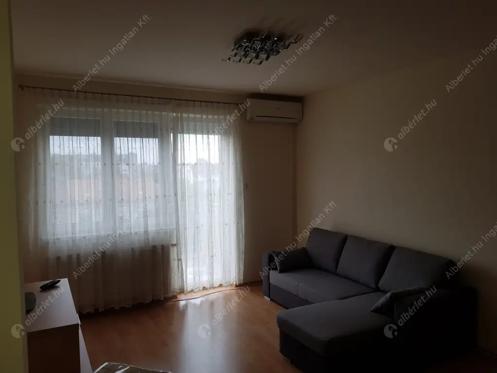Kiadó albérlet 220000 Ft/hó áron: Budapest, XIV. kerület  Szugló utca. Mérete: 47 nm, 2 szobás | Alberlet.hu - 6639697