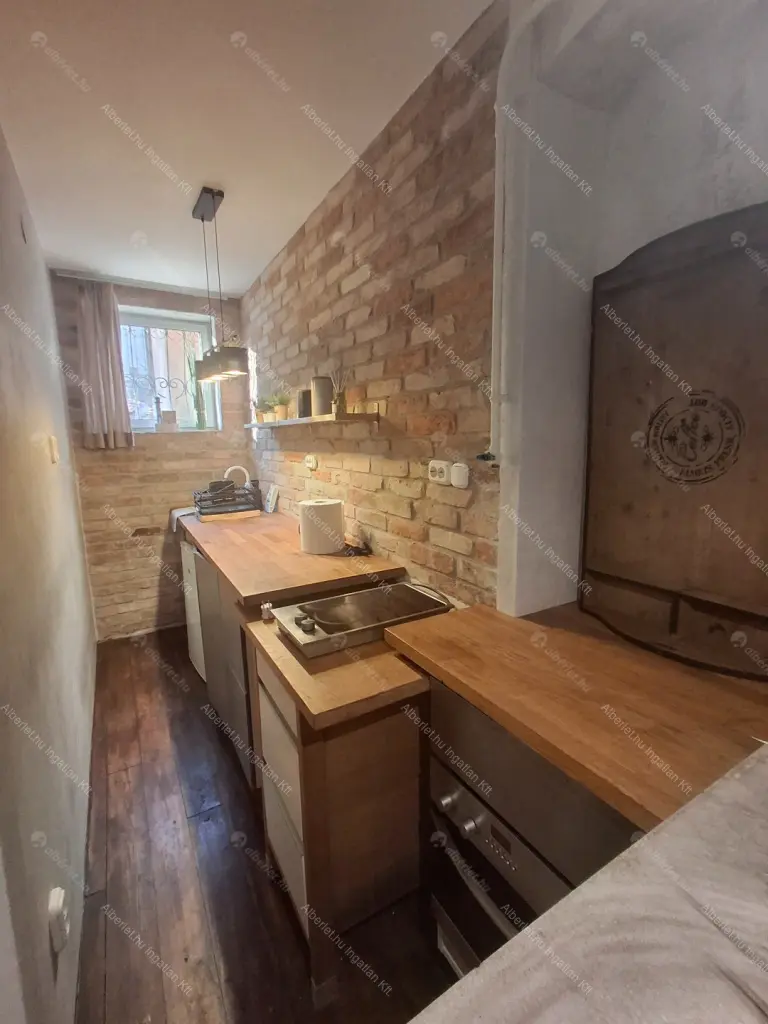 Kiadó albérlet 220000 Ft/hó áron: Budapest, XIV. kerület  Telepes utca. Mérete: 35 nm, 1 szobás | Alberlet.hu - 6677811