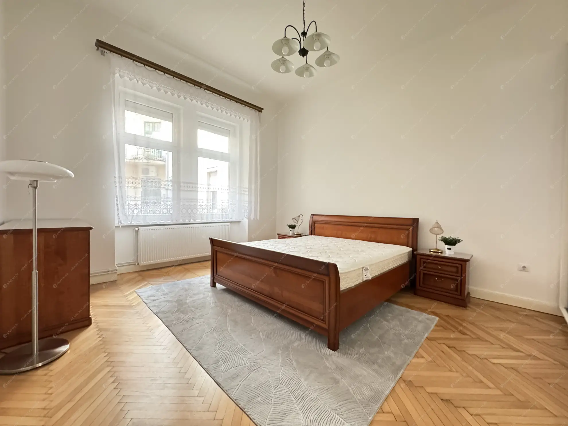 Kiadó albérlet 250000 Ft/hó áron: Budapest, XIV. kerület  Thököly út. Mérete: 73 nm, 2 szobás | Alberlet.hu - 6548799