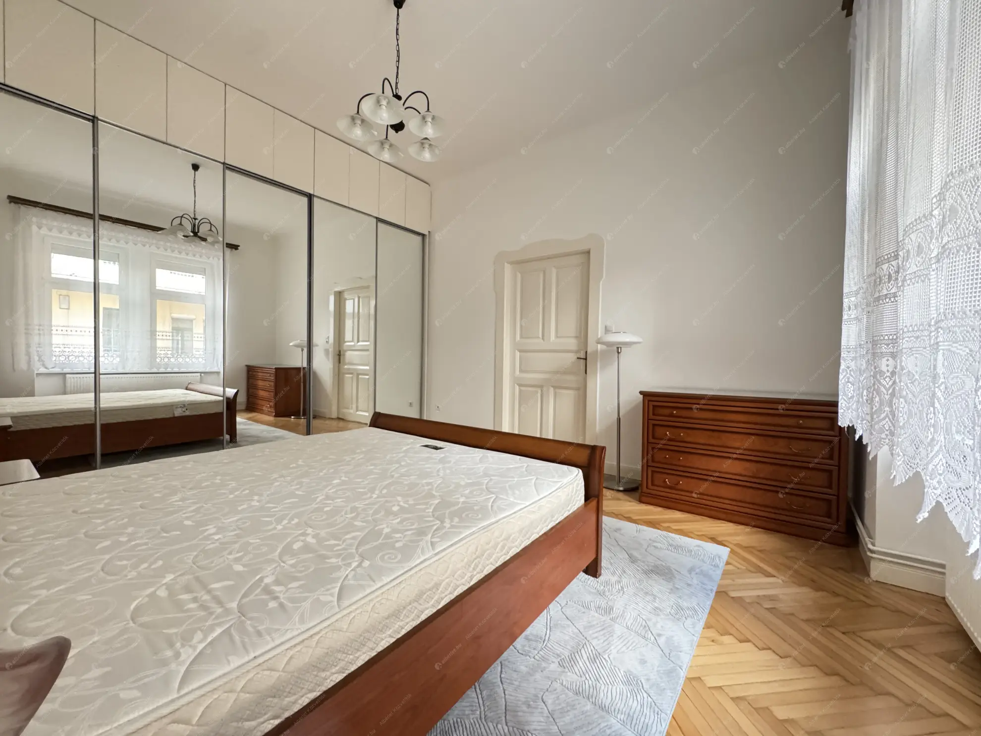 Kiadó albérlet 250000 Ft/hó áron: Budapest, XIV. kerület  Thököly út. Mérete: 73 nm, 2 szobás | Alberlet.hu - 6548801