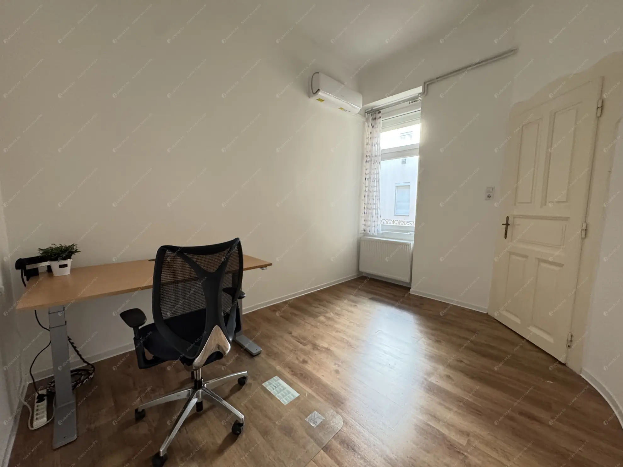 Kiadó albérlet 250000 Ft/hó áron: Budapest, XIV. kerület  Thököly út. Mérete: 73 nm, 2 szobás | Alberlet.hu - 6548805