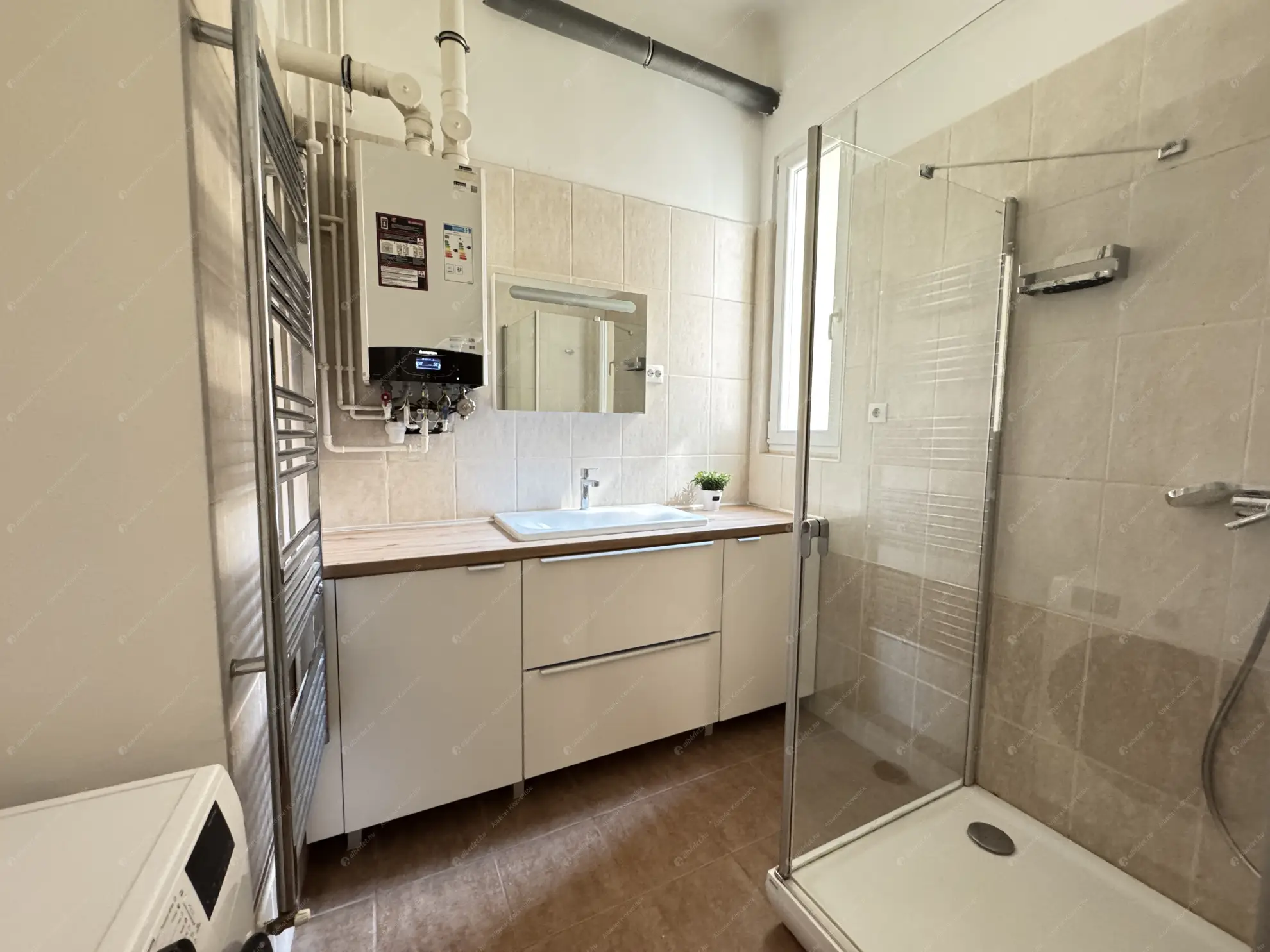 Kiadó albérlet 250000 Ft/hó áron: Budapest, XIV. kerület  Thököly út. Mérete: 73 nm, 2 szobás | Alberlet.hu - 6548813