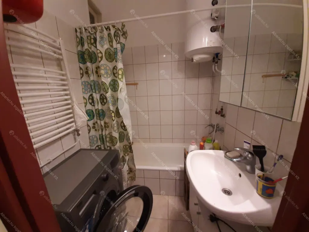 Kiadó albérlet 190000 Ft/hó áron: Budapest, XIV. kerület  Titel utca. Mérete: 37 nm, 1 szobás | Alberlet.hu - 6843415