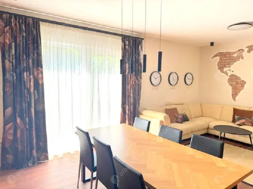 Kiadó albérlet 510000 Ft/hó áron: Budapest, XIV. kerület  Torontál utca. Mérete: 110 nm, 4 szobás | Alberlet.hu - 6616715