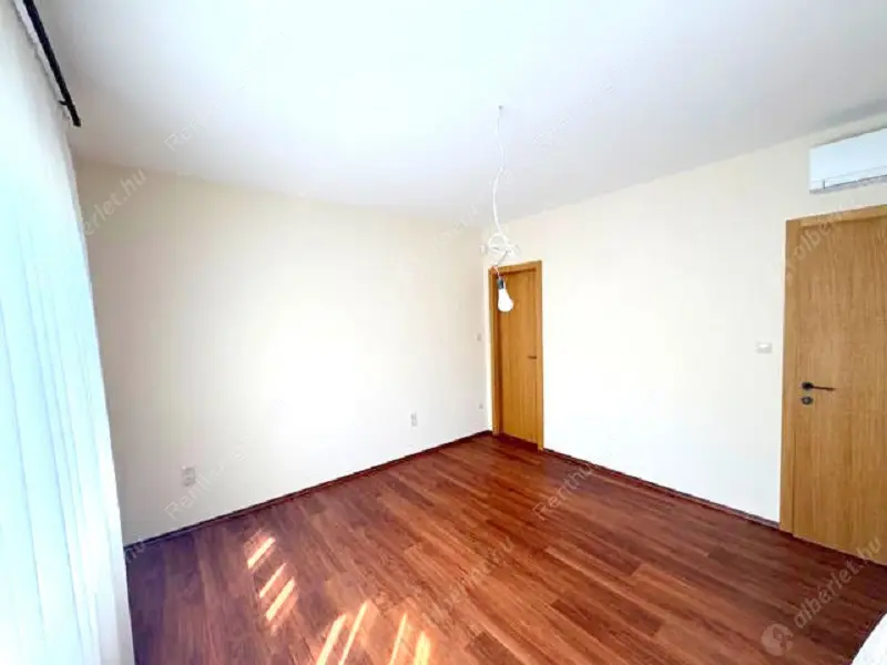 Kiadó albérlet 510000 Ft/hó áron: Budapest, XIV. kerület  Torontál utca. Mérete: 110 nm, 4 szobás | Alberlet.hu - 6616723