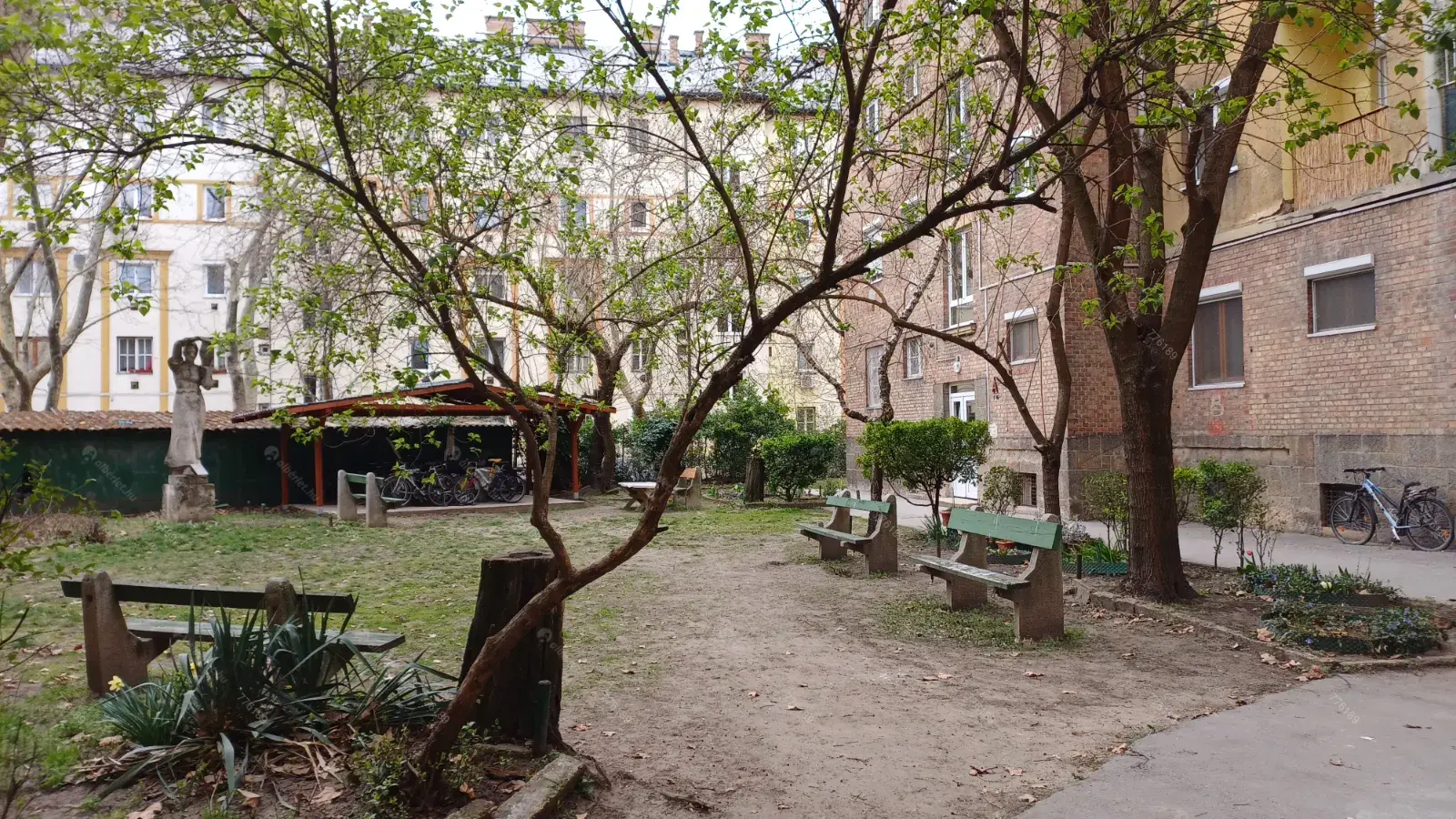 Kiadó albérlet 220000 Ft/hó áron: Budapest, XIV. kerület  Varsó utca. Mérete: 35 nm, 2 szobás | Alberlet.hu - 6681306