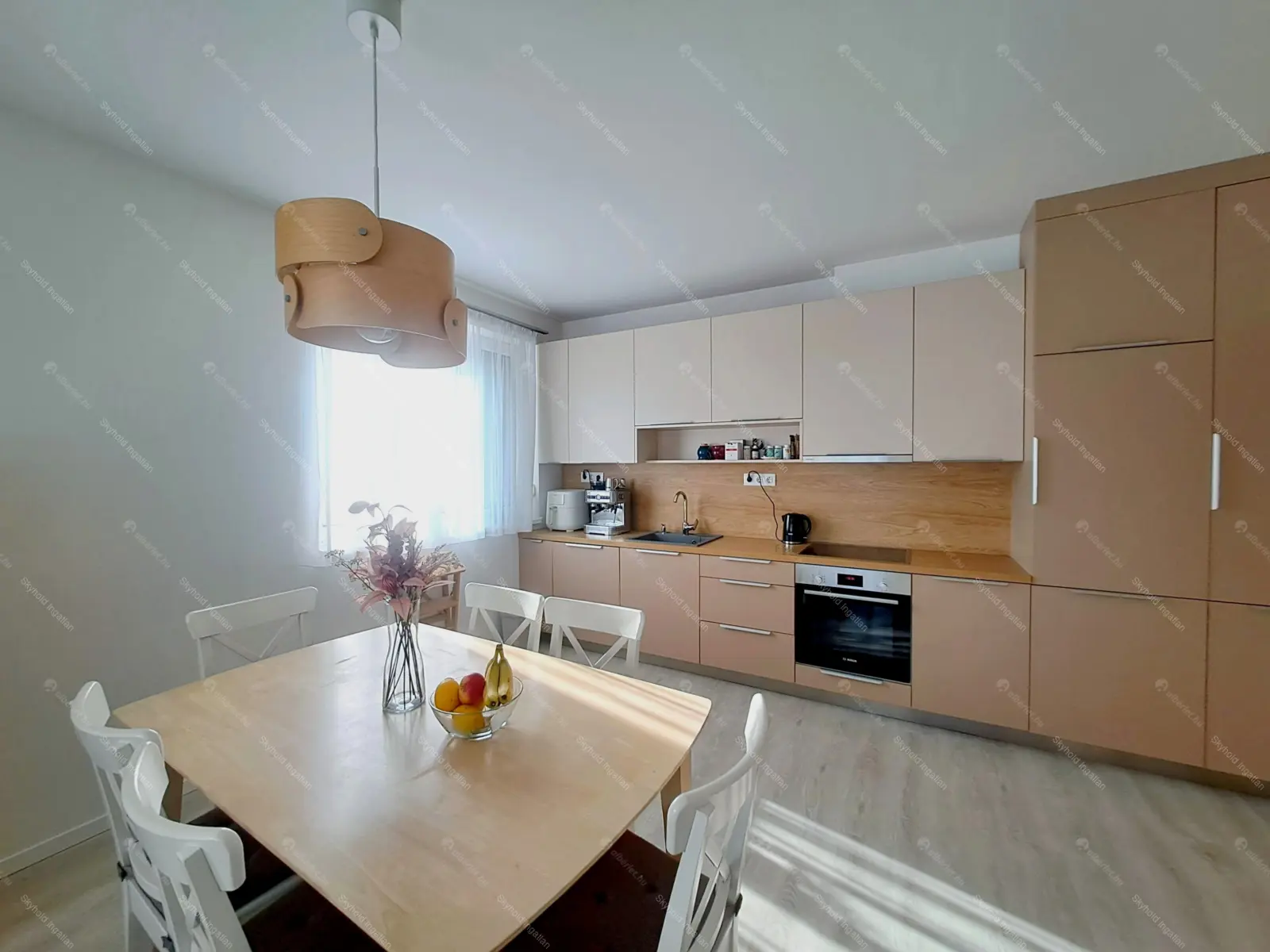 Kiadó albérlet 325000 Ft/hó áron: Budapest, XIV. kerület  Vezér utca. Mérete: 62 nm, 2 szobás | Alberlet.hu - 6676457