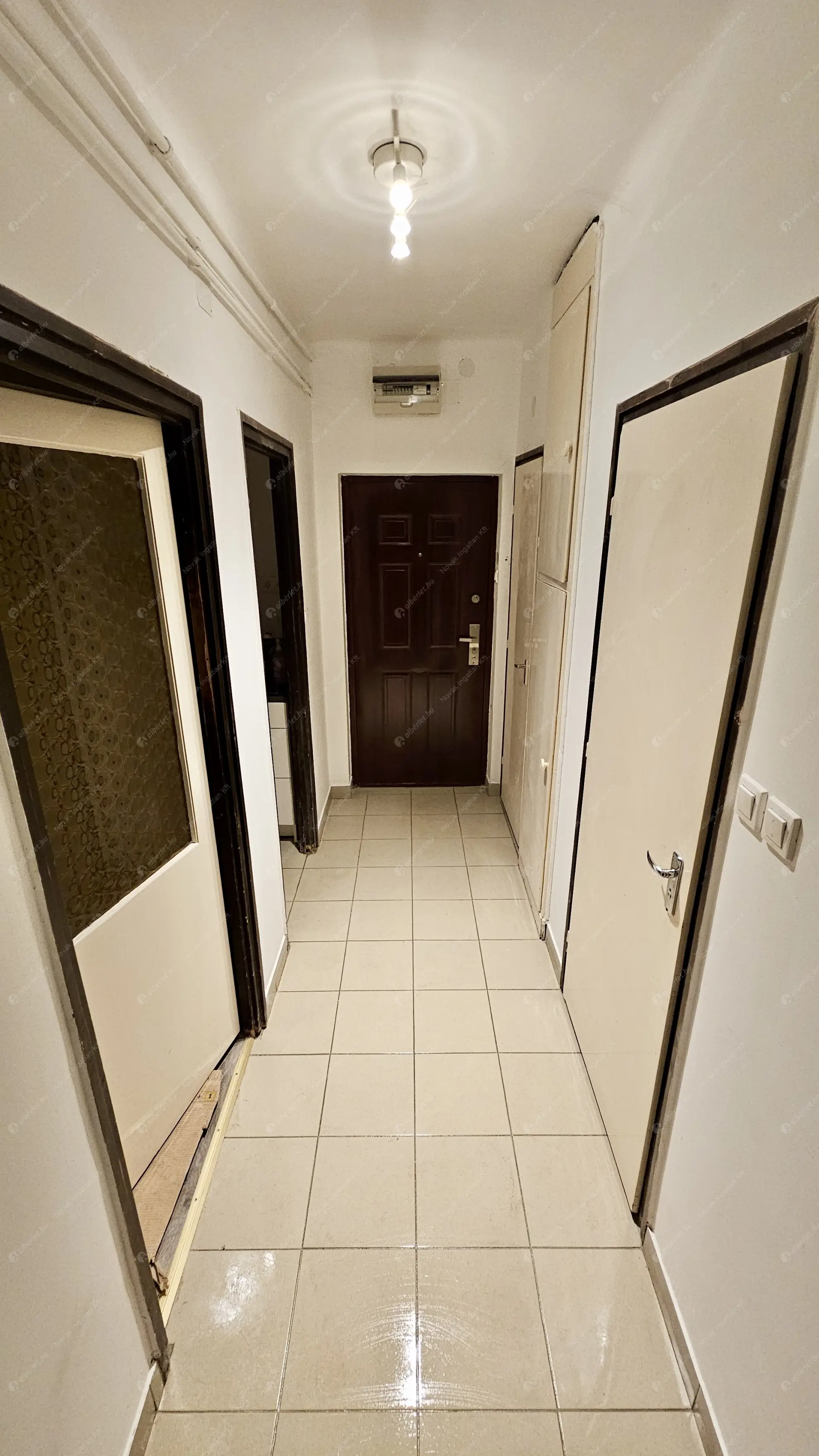 Kiadó albérlet 240000 Ft/hó áron: Budapest, XIV. kerület  Vezseny utca. Mérete: 49 nm, 2 szobás | Alberlet.hu - 6635978