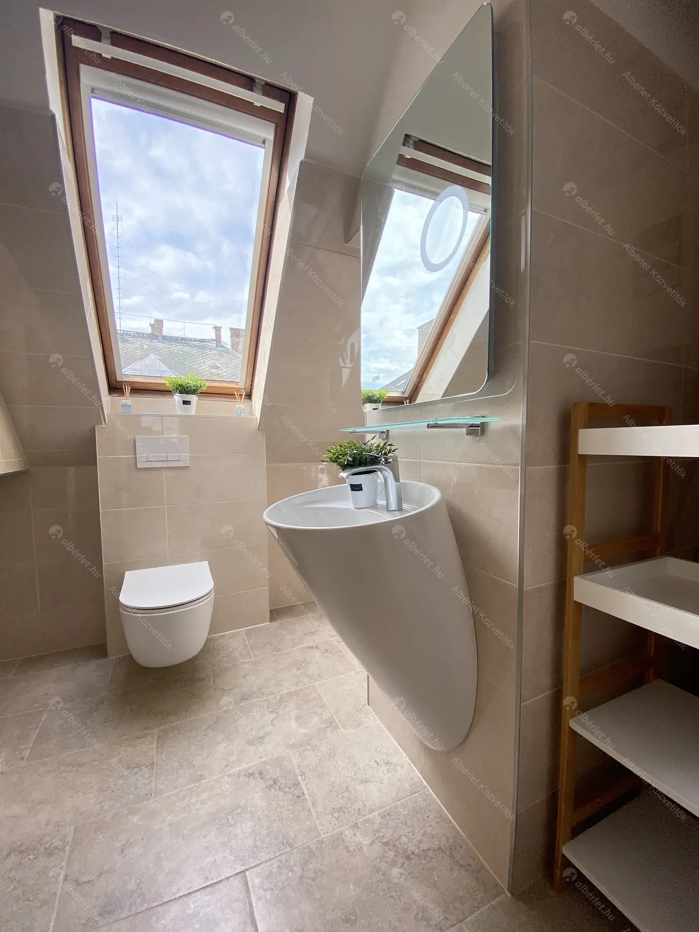 Kiadó albérlet 235000 Ft/hó áron: Budapest, XIV. kerület  Zalán utca. Mérete: 60 nm, 2 szobás | Alberlet.hu - 5932496