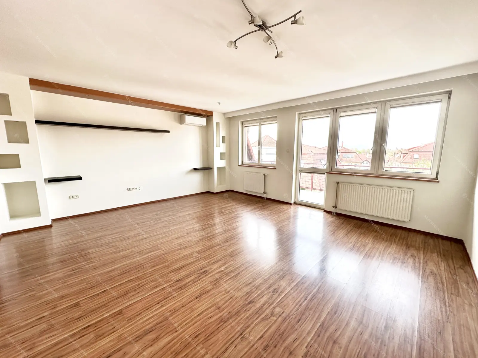 Kiadó albérlet 380000 Ft/hó áron: Budapest, XIV. kerület  Zsolnay Vilmos utca. Mérete: 85 nm, 3 szobás | Alberlet.hu - 6696872