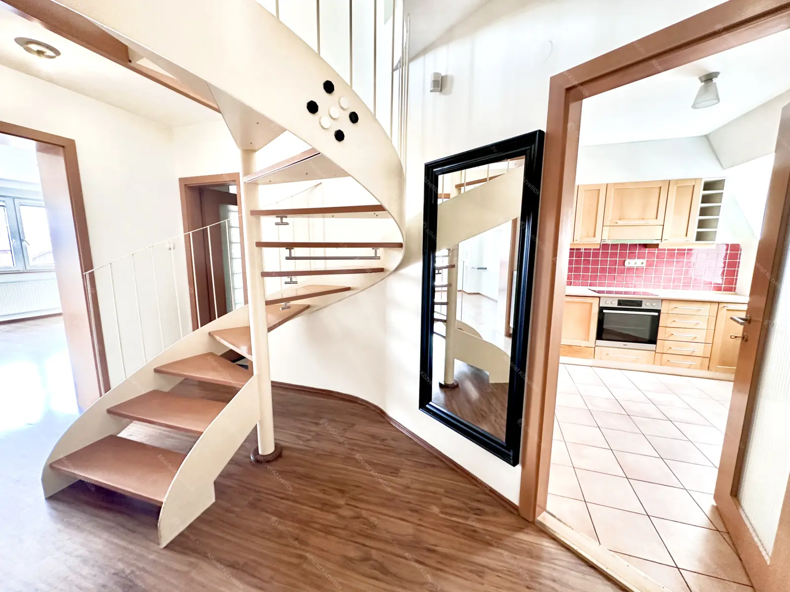 Kiadó albérlet 380000 Ft/hó áron: Budapest, XIV. kerület  Zsolnay Vilmos utca. Mérete: 85 nm, 3 szobás | Alberlet.hu - 6696882