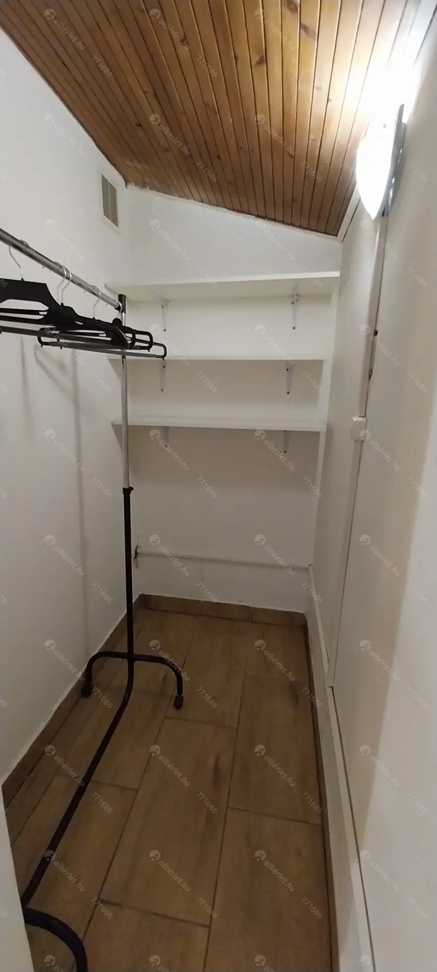 Kiadó albérlet 90000 Ft/hó áron: Budapest, XIX. kerület  Árpád utca. Mérete: 12 nm, 1 szobás | Alberlet.hu - 6602656