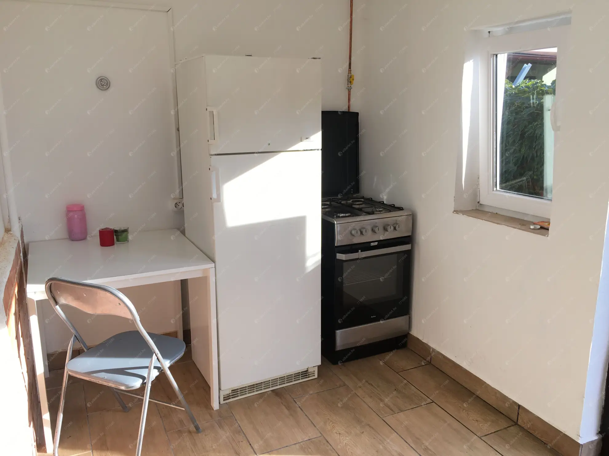 Kiadó albérlet 90000 Ft/hó áron: Budapest, XIX. kerület  Árpád utca. Mérete: 12 nm, 1 szobás | Alberlet.hu - 6602658