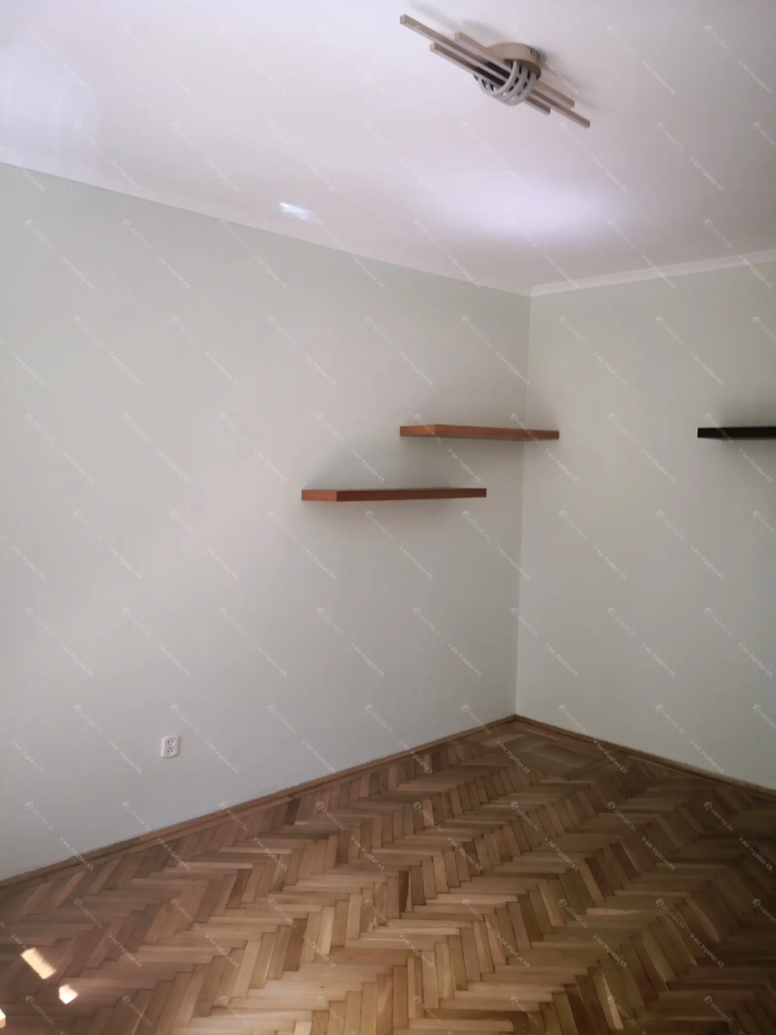 Kiadó albérlet 180000 Ft/hó áron: Budapest, XIX. kerület  Bercsényi utca. Mérete: 28 nm, 1 szobás | Alberlet.hu - 6703070