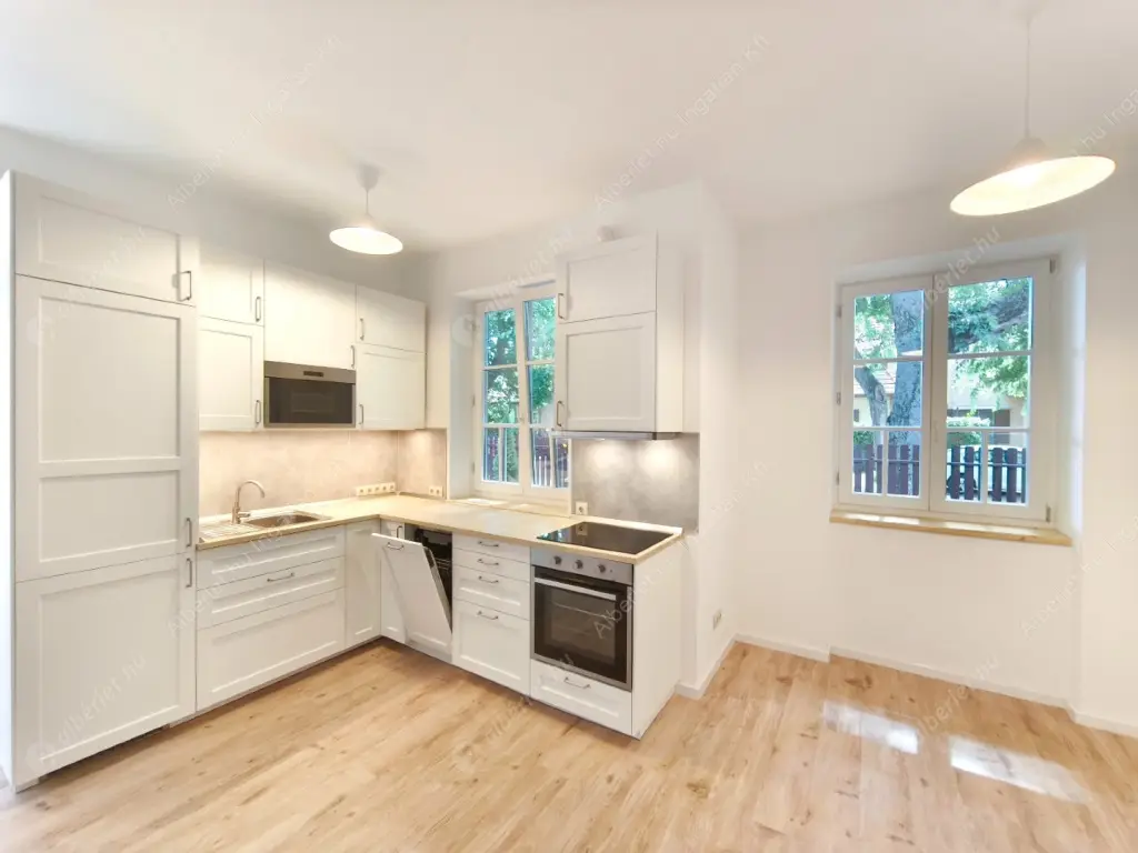 Kiadó albérlet 400000 Ft/hó áron: Budapest, XIX. kerület  Bercsényi utca. Mérete: 90 nm, 1 szobás | Alberlet.hu - 6530722