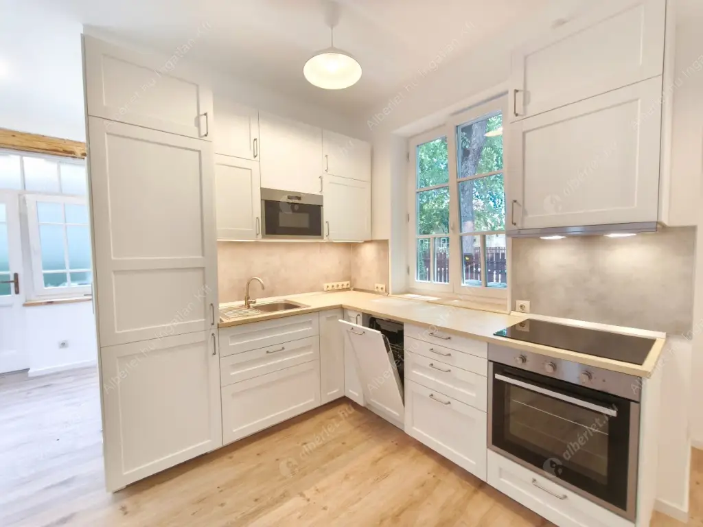 Kiadó albérlet 400000 Ft/hó áron: Budapest, XIX. kerület  Bercsényi utca. Mérete: 90 nm, 1 szobás | Alberlet.hu - 6530723