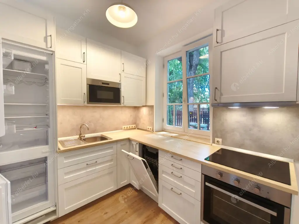 Kiadó albérlet 400000 Ft/hó áron: Budapest, XIX. kerület  Bercsényi utca. Mérete: 90 nm, 1 szobás | Alberlet.hu - 6530724