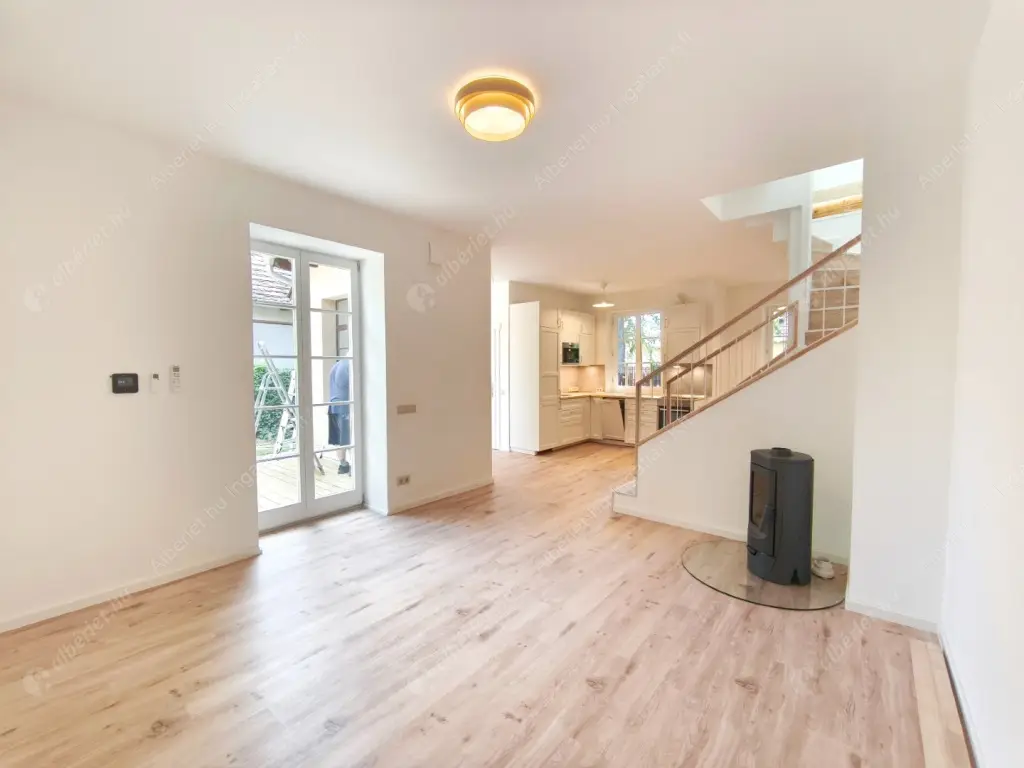 Kiadó albérlet 400000 Ft/hó áron: Budapest, XIX. kerület  Bercsényi utca. Mérete: 90 nm, 1 szobás | Alberlet.hu - 6530732