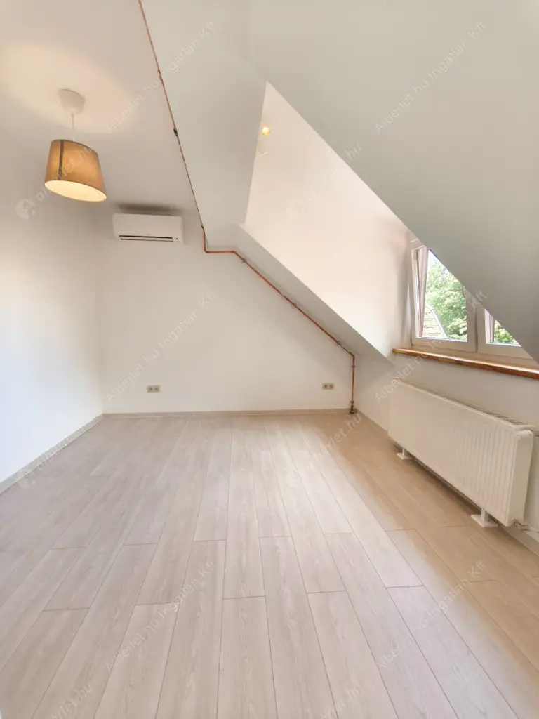 Kiadó albérlet 400000 Ft/hó áron: Budapest, XIX. kerület  Bercsényi utca. Mérete: 90 nm, 1 szobás | Alberlet.hu - 6530744