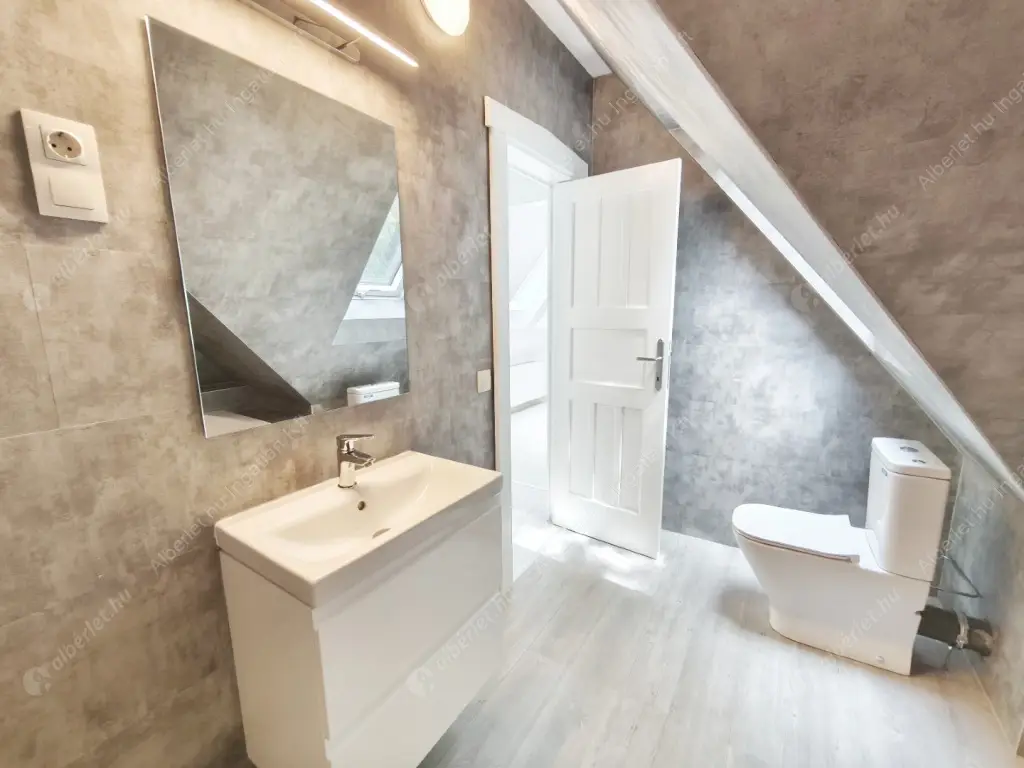 Kiadó albérlet 400000 Ft/hó áron: Budapest, XIX. kerület  Bercsényi utca. Mérete: 90 nm, 1 szobás | Alberlet.hu - 6530748