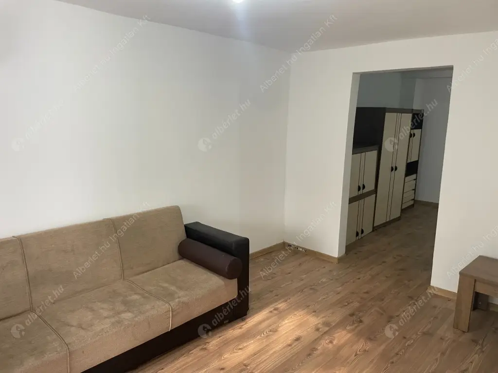 Kiadó albérlet 200000 Ft/hó áron: Budapest, XIX. kerület  Derkovits Gyula utca. Mérete: 48 nm, 1 szobás | Alberlet.hu - 6624110